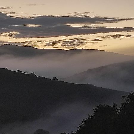 Pousada Cantinho De Deus Conservatória Buitenkant foto